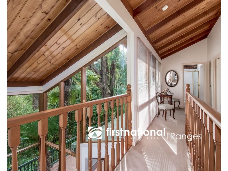 1 Kinross Road, Tecoma VIC 3160
