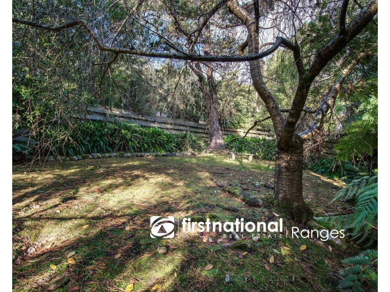 1 Kinross Road, Tecoma VIC 3160