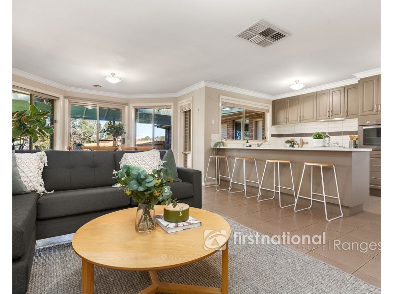 36 Natanya Drive, Pakenham VIC 3810