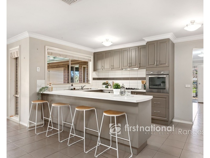 36 Natanya Drive, Pakenham VIC 3810
