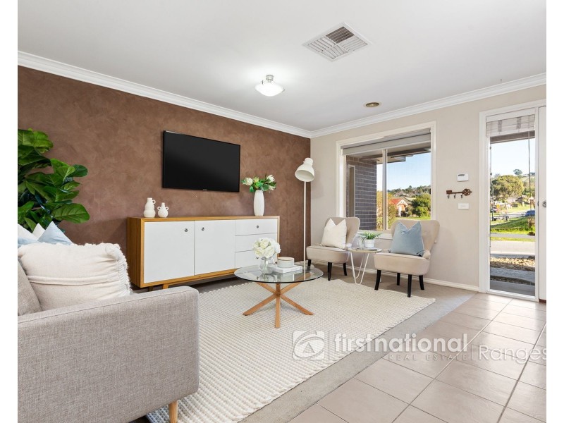 36 Natanya Drive, Pakenham VIC 3810