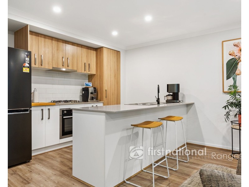 17 Tony Way, Cranbourne West VIC 3977