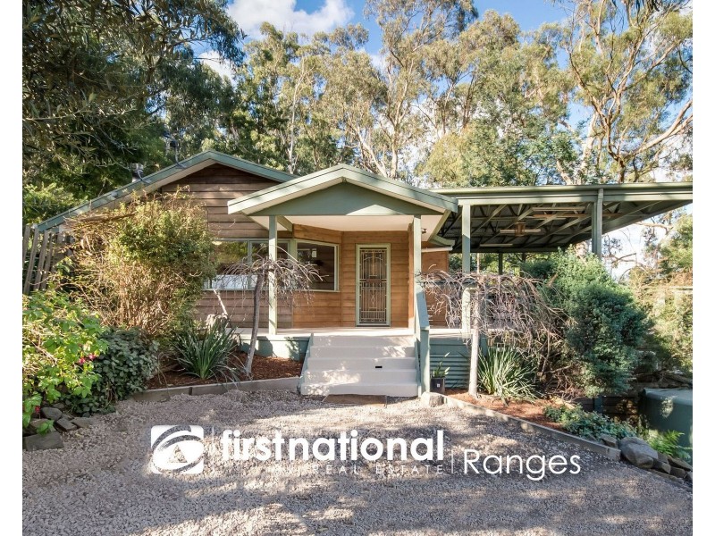 8 Lacy Street, Selby VIC 3159