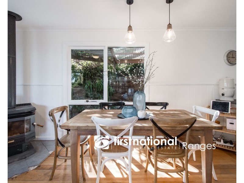 8 Lacy Street, Selby VIC 3159