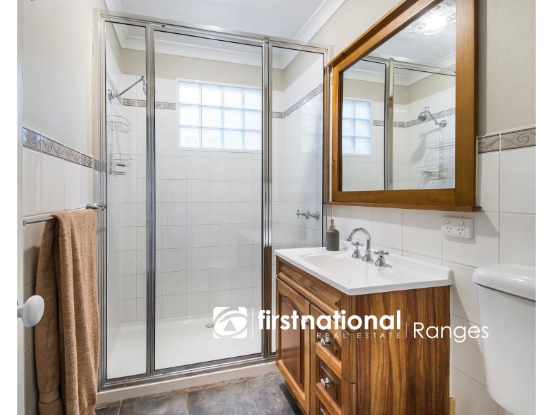 8 Lacy Street, Selby VIC 3159