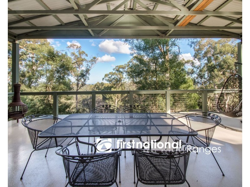 8 Lacy Street, Selby VIC 3159