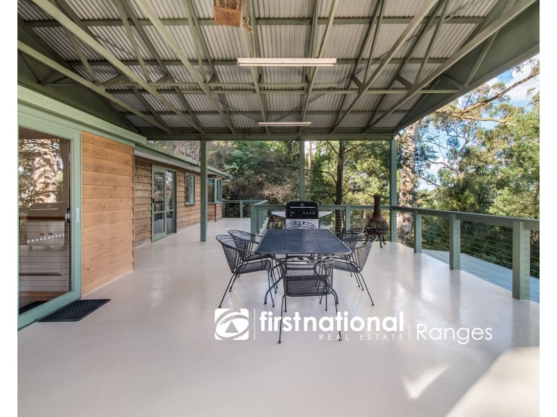 8 Lacy Street, Selby VIC 3159