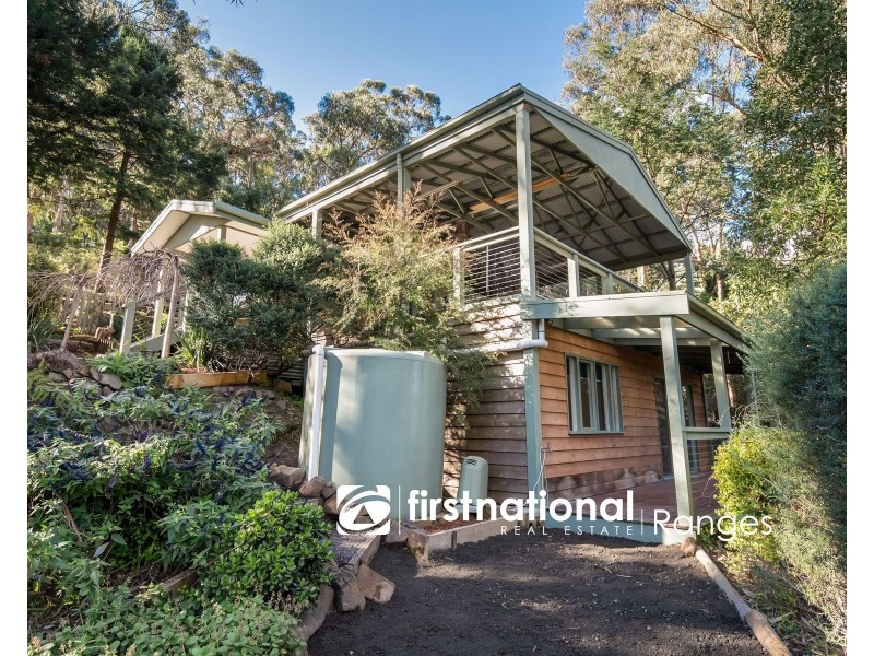 8 Lacy Street, Selby VIC 3159
