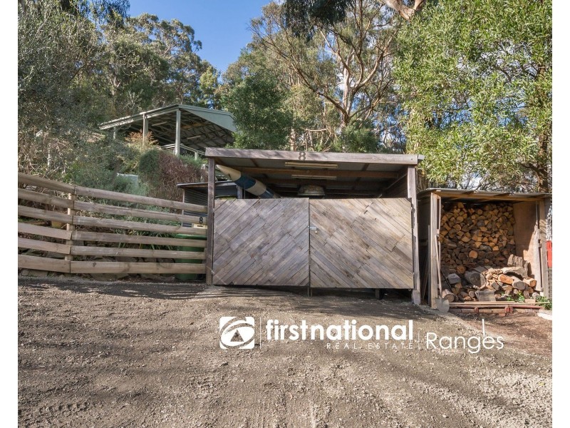 8 Lacy Street, Selby VIC 3159