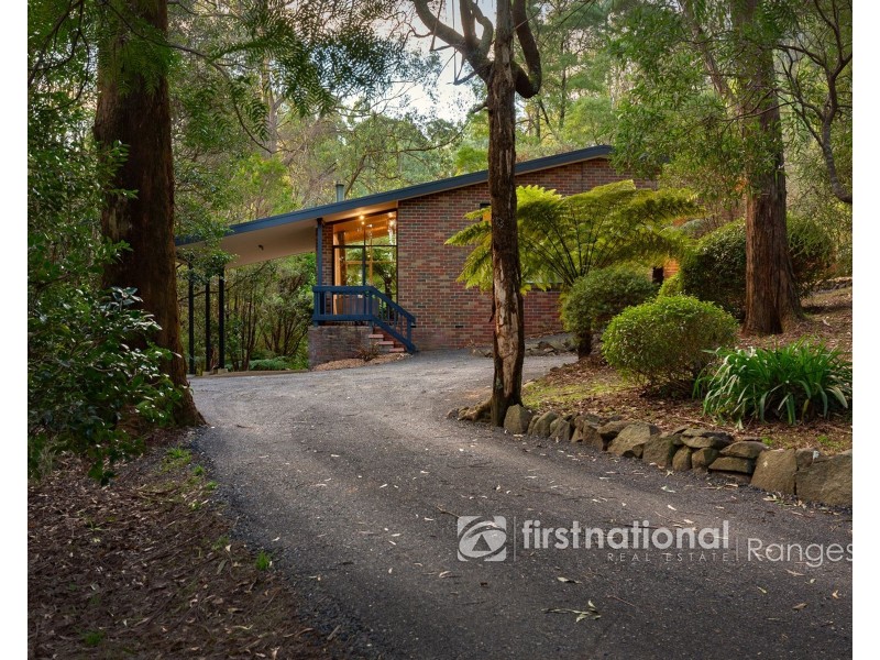 14 Hacketts Road, Olinda VIC 3788