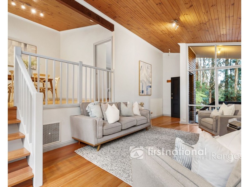 14 Hacketts Road, Olinda VIC 3788