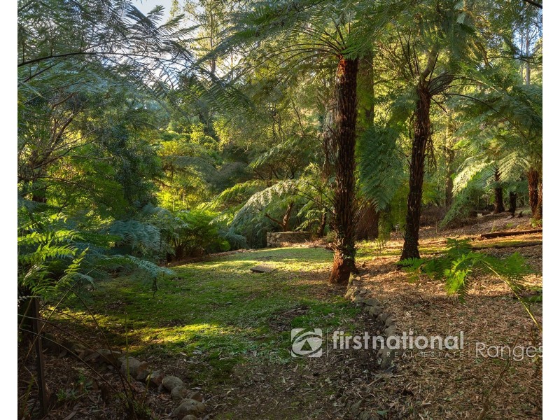 14 Hacketts Road, Olinda VIC 3788