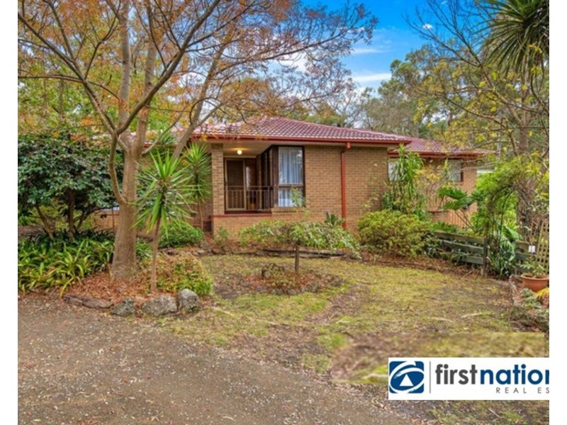 13 Stuart Street, The Basin VIC 3154