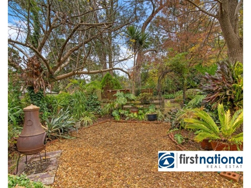 13 Stuart Street, The Basin VIC 3154