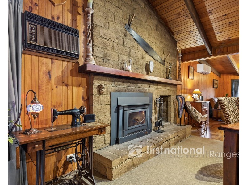 24 Ronald Road, Emerald VIC 3782