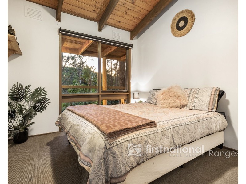 24 Ronald Road, Emerald VIC 3782