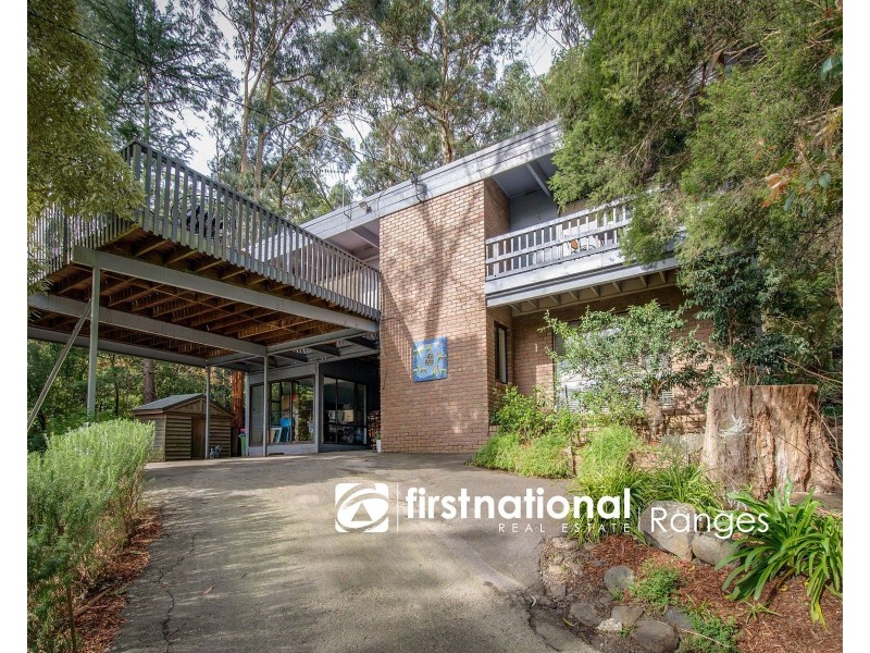 8 James Street, Selby VIC 3159