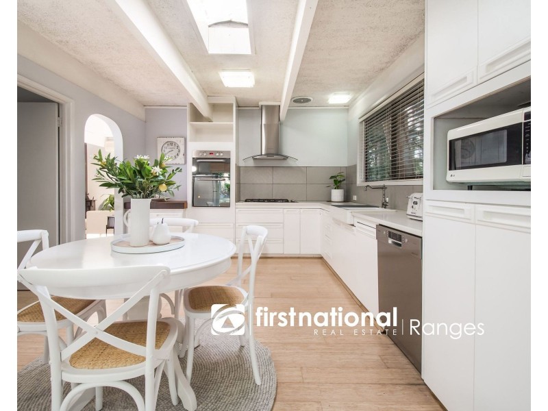 8 James Street, Selby VIC 3159