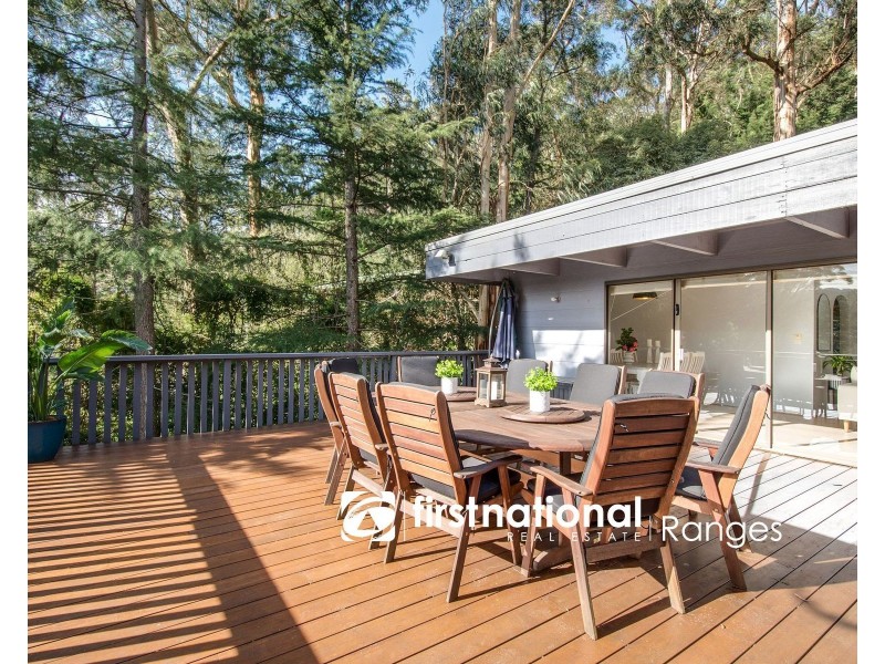 8 James Street, Selby VIC 3159