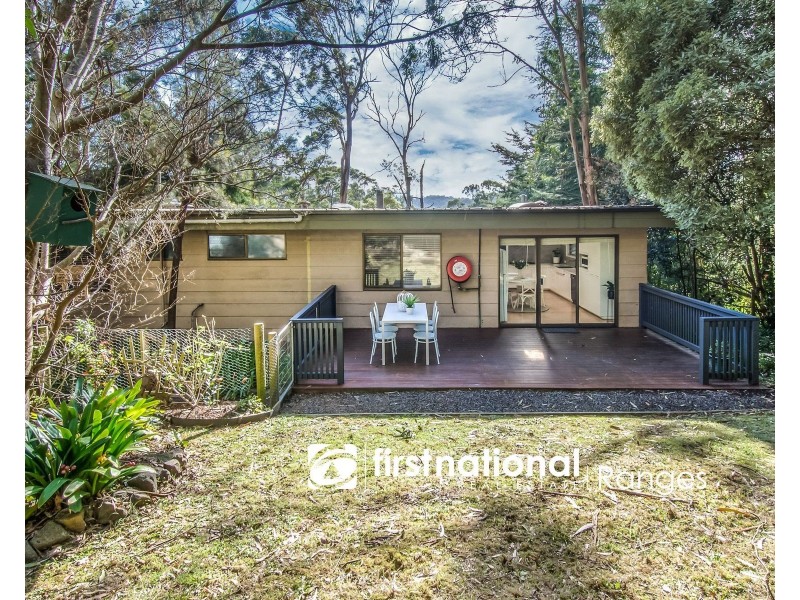 8 James Street, Selby VIC 3159