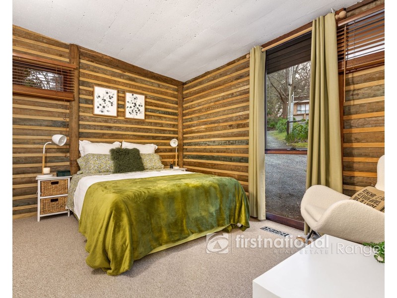 11 Elm Crescent, Emerald VIC 3782