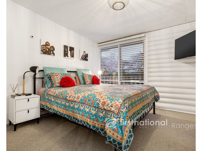 11 Elm Crescent, Emerald VIC 3782