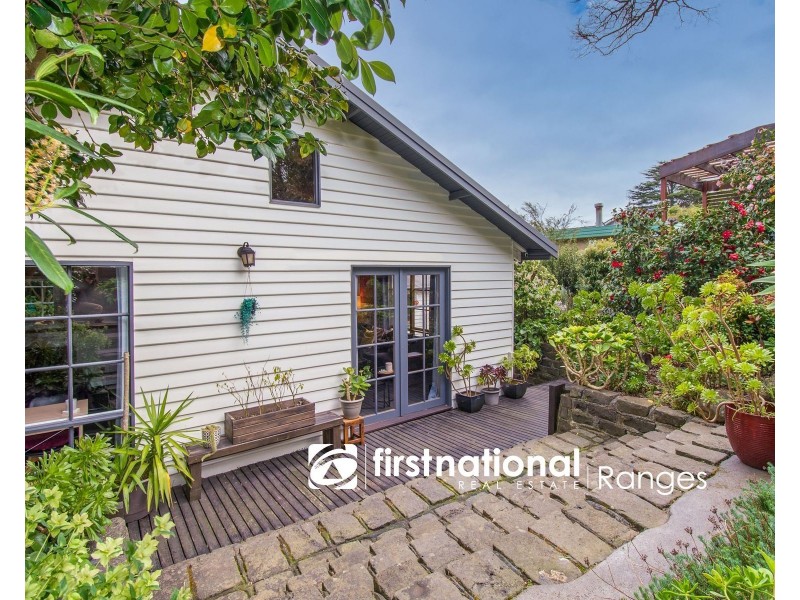 21 Thompson Road, Upwey VIC 3158