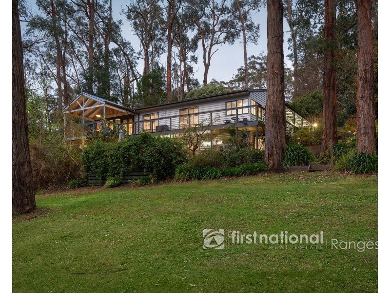 30 Fern Glade Drive, Emerald VIC 3782