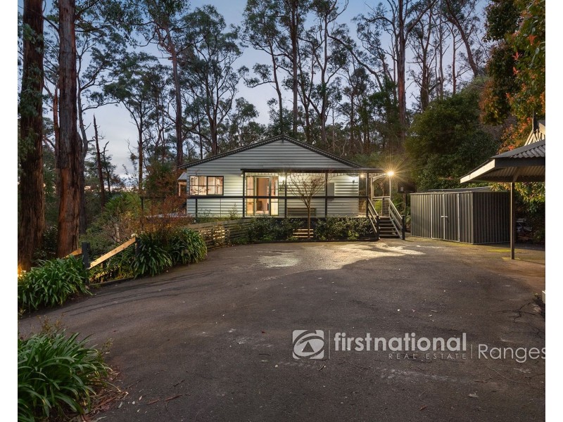 30 Fern Glade Drive, Emerald VIC 3782