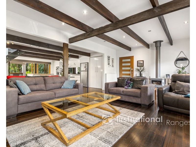 8 Majestic Drive, Emerald VIC 3782