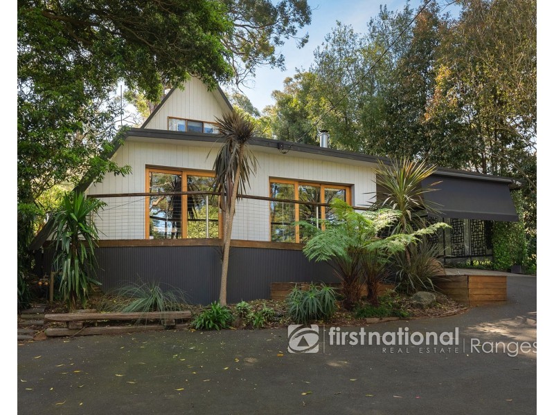 8 Majestic Drive, Emerald VIC 3782