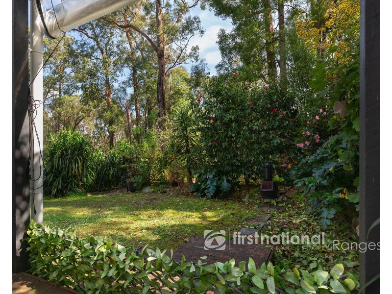 8 Majestic Drive, Emerald VIC 3782
