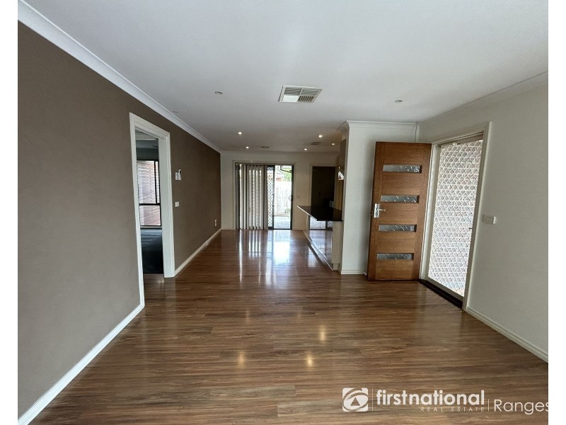 2/3 FOURTH AVENUE, Rowville VIC 3178