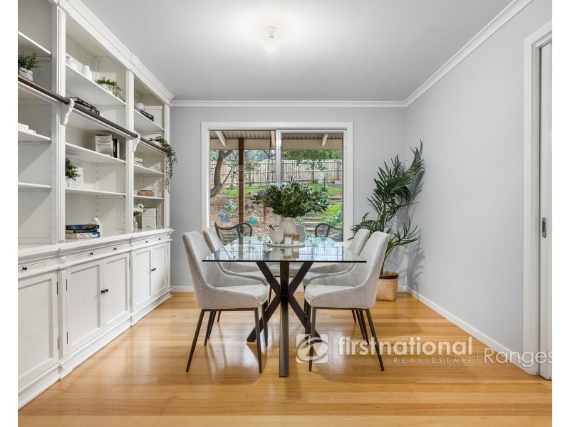 16 Haylock Avenue, Cockatoo VIC 3781