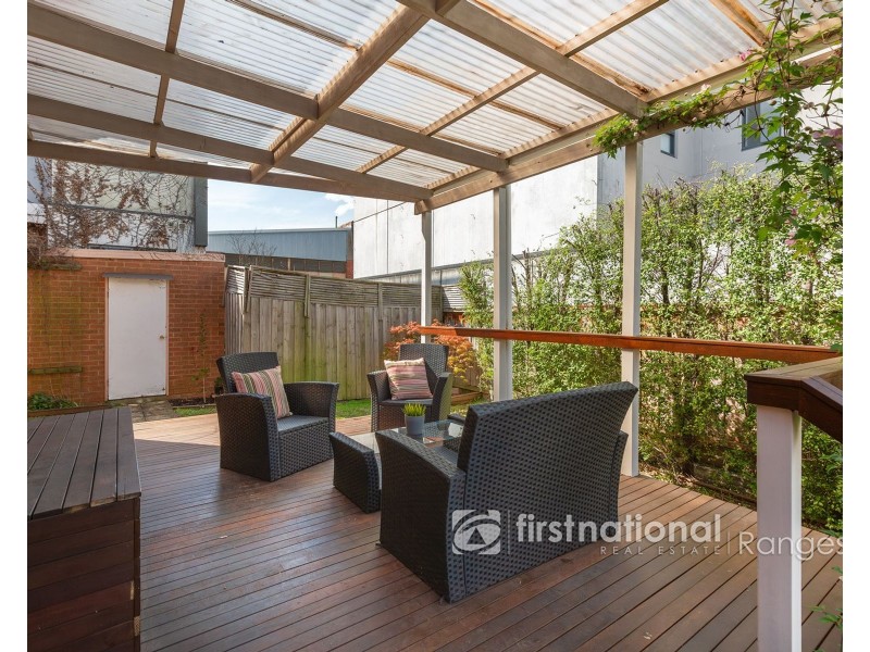 4/3 Station Street, Blackburn VIC 3130