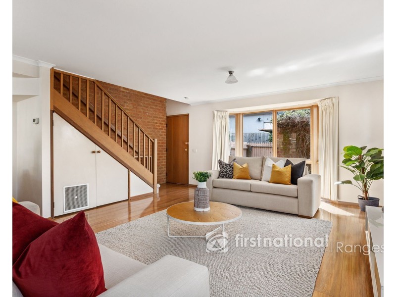 4/3 Station Street, Blackburn VIC 3130
