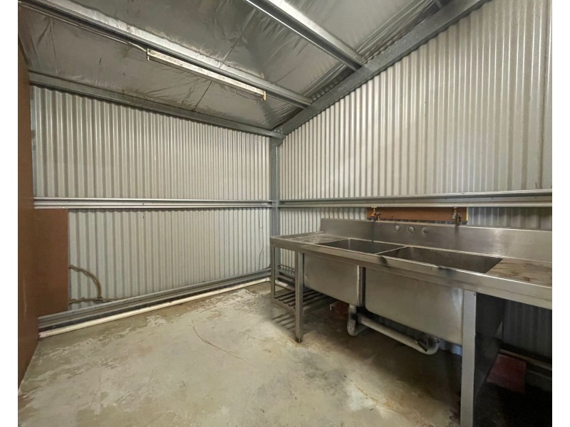 8 Second Avenue, Cockatoo VIC 3781