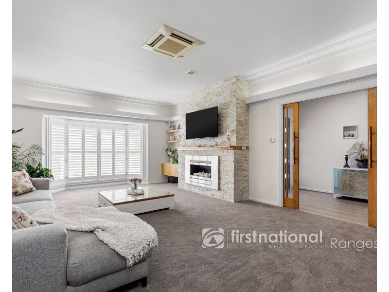 6 WOLFF STREET, Drouin VIC 3818