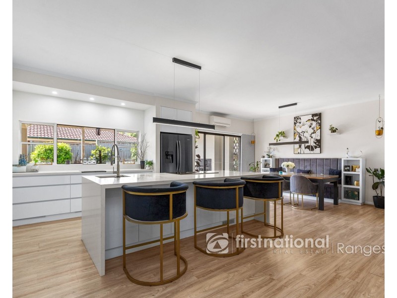 6 WOLFF STREET, Drouin VIC 3818