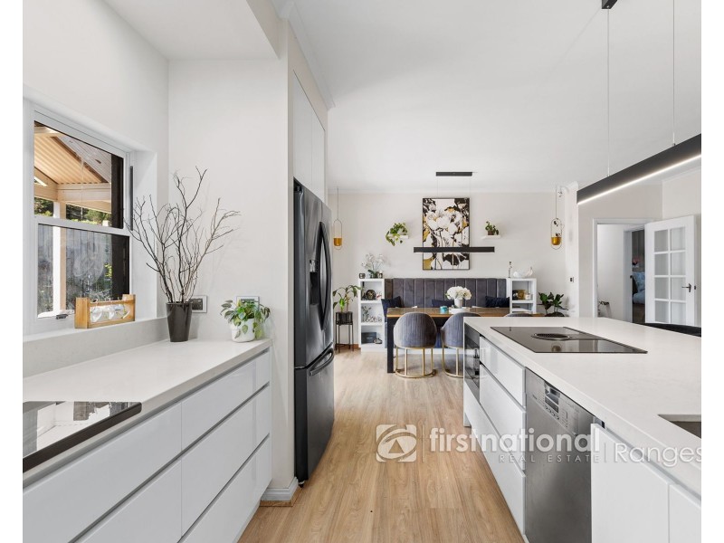 6 WOLFF STREET, Drouin VIC 3818