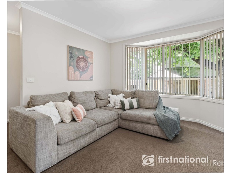 2/64 Vinter Avenue, Croydon VIC 3136