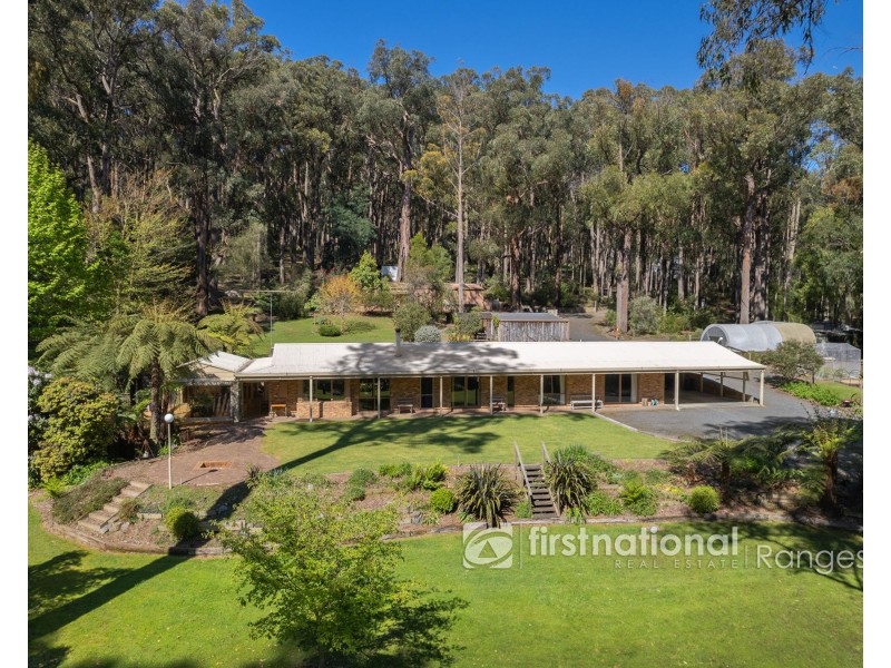 19 Deery Road, Emerald VIC 3782