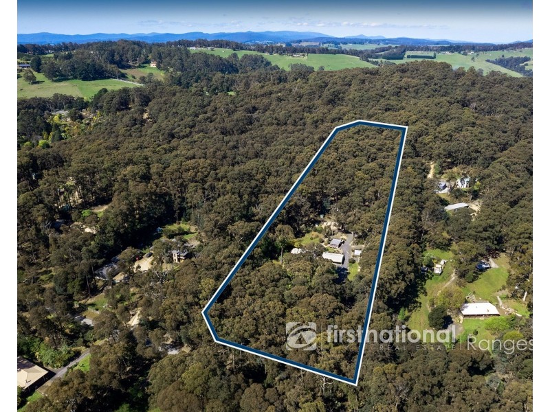 19 Deery Road, Emerald VIC 3782