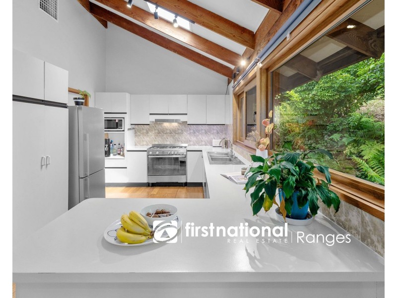 10 Belgrave Avenue, Belgrave VIC 3160