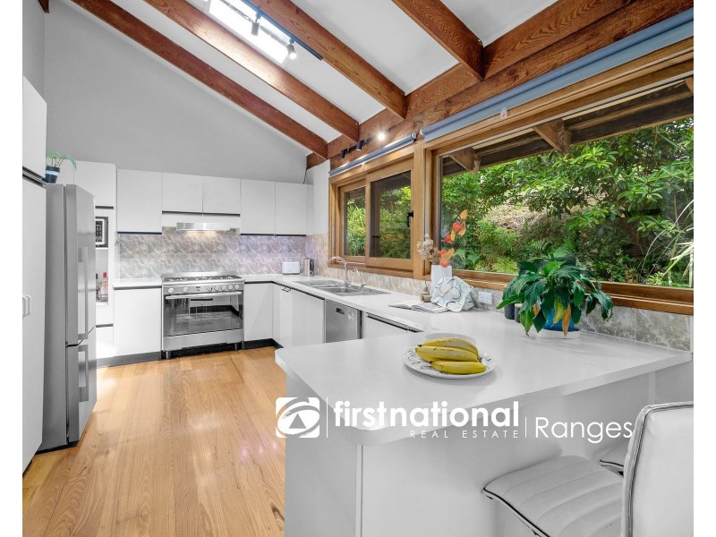 10 Belgrave Avenue, Belgrave VIC 3160