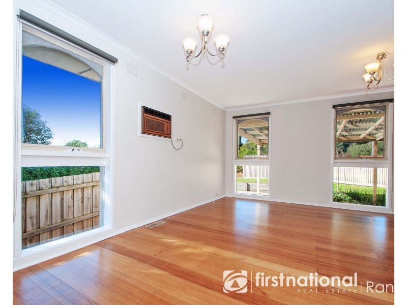3 View Point Drive, Chirnside Park VIC 3116
