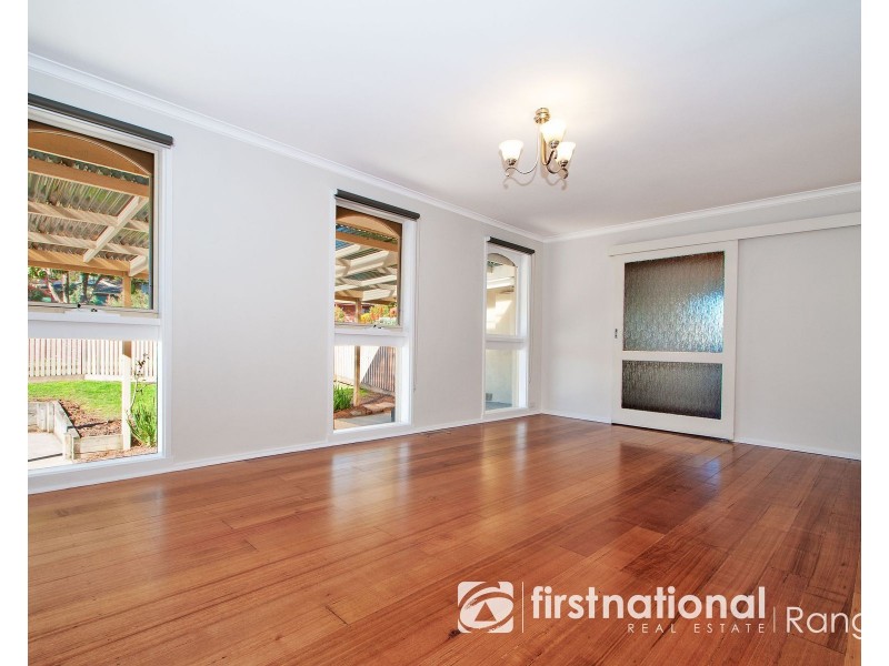 3 View Point Drive, Chirnside Park VIC 3116