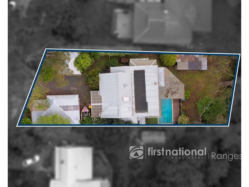 10 Cloverleigh Avenue, Emerald VIC 3782