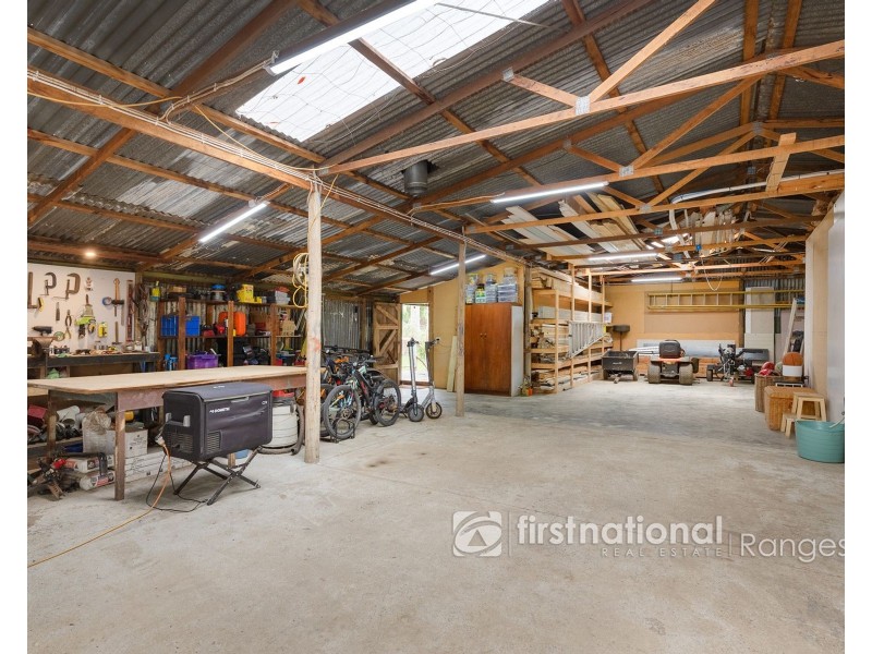 2 Kilbaha Road, Cockatoo VIC 3781