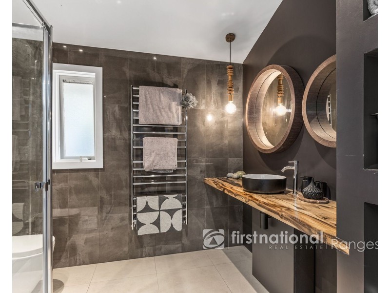 14 Ronald Road, Emerald VIC 3782